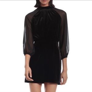 Donna Morgan Velvet Chiffon Sleeve Romper